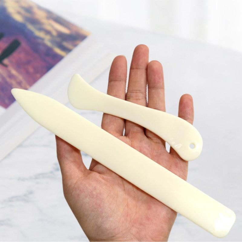 Outil de pliage en cuir 2 pièc - Sewing Necessities avis et prix