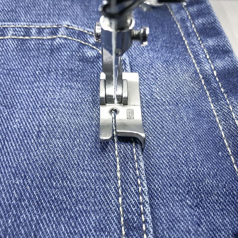 Machine à coudre plate industr - Rolled Hem Foot avis et prix