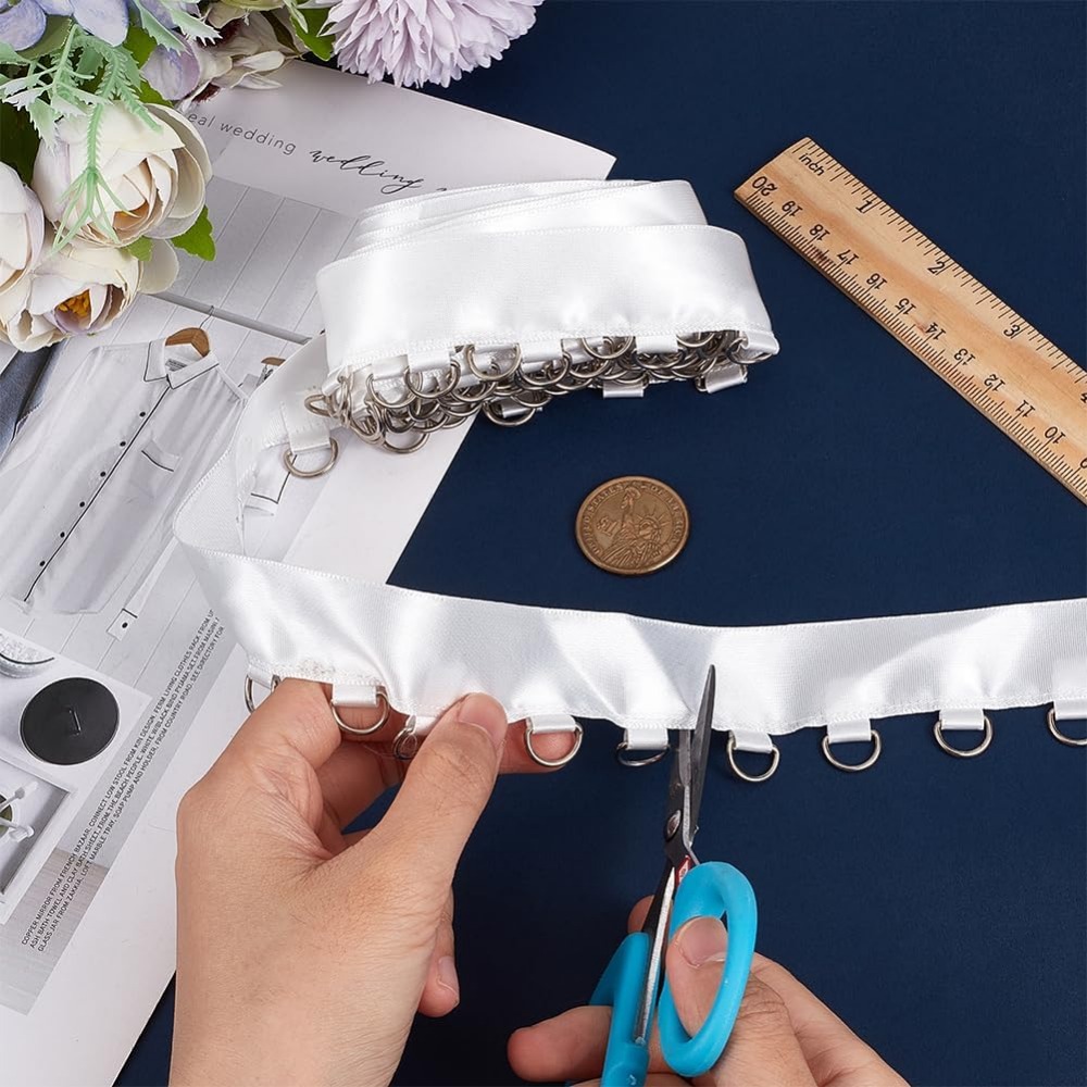 Garniture à œillets blancs ave - Sewing Kit avis et prix
